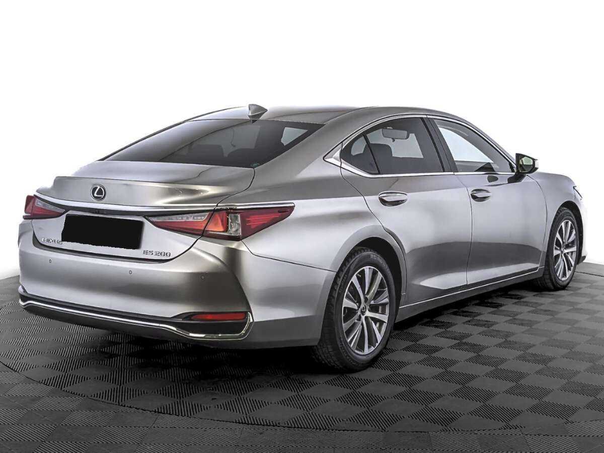 Lexus ES с пробегом — 2020 год. Фото: #4