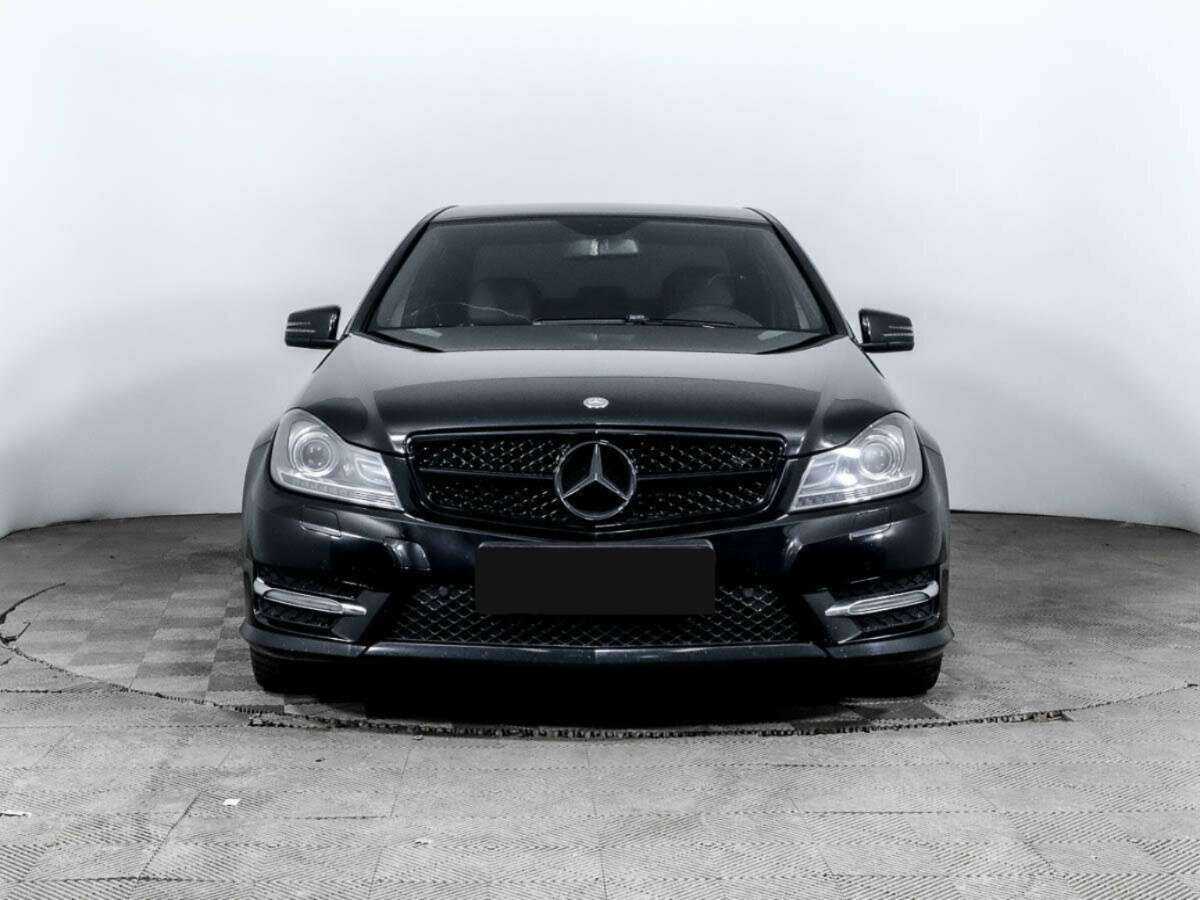 Mercedes-Benz C-Класс с пробегом — 2013 год. Фото: #1