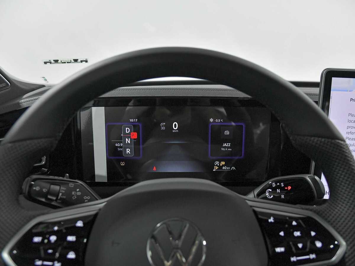 Volkswagen Tiguan с пробегом — 2024 год. Фото: #6