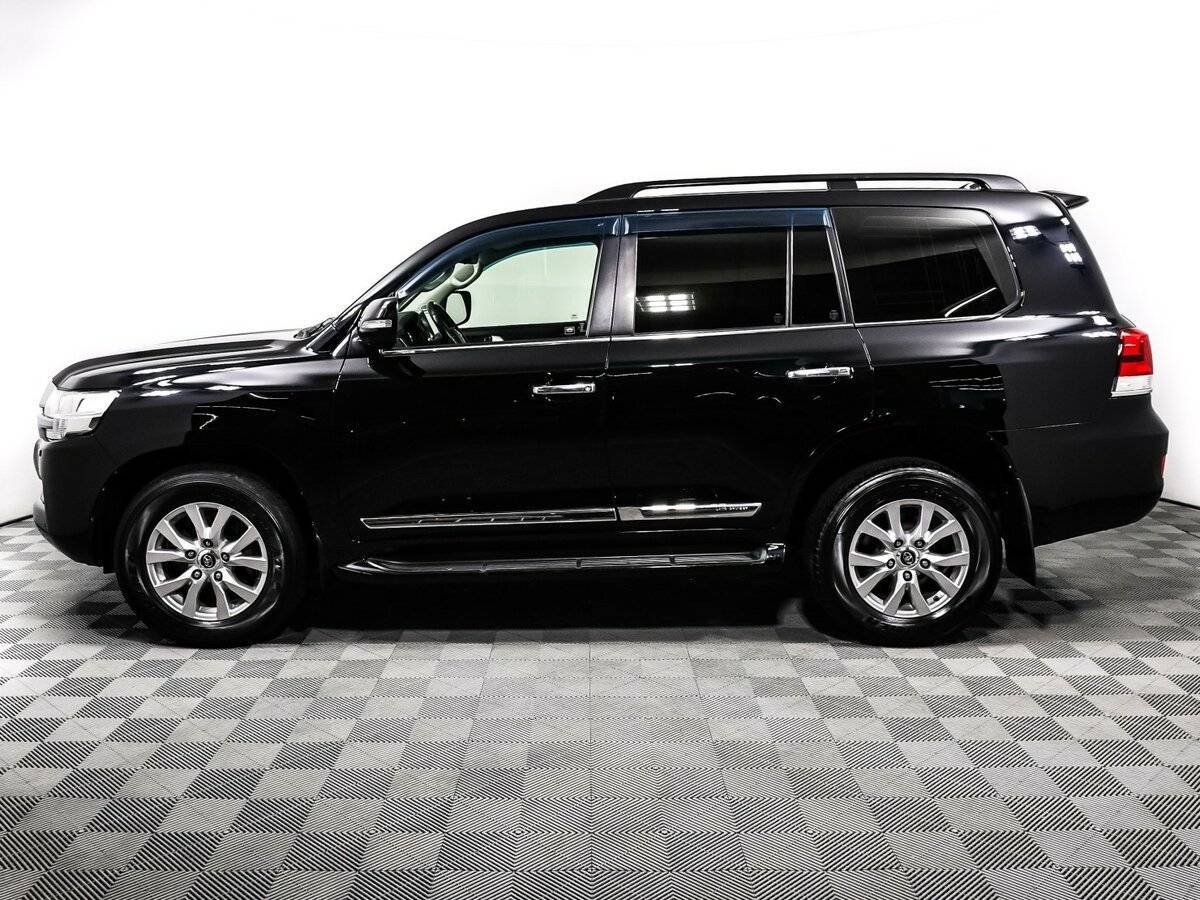 Toyota Land Cruiser с пробегом — 2018 год. Фото: #7