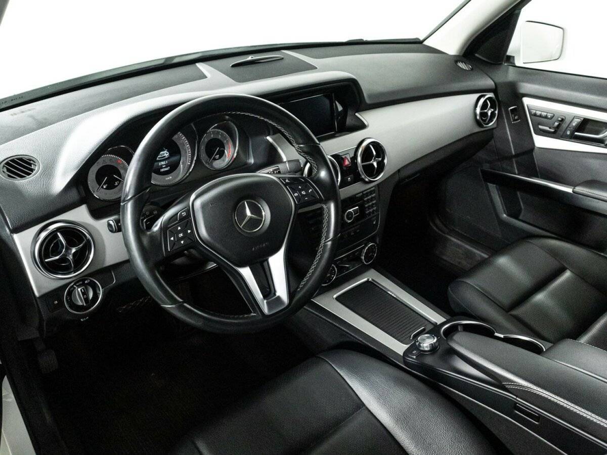 Mercedes-Benz GLK-Класс с пробегом — 2014 год. Фото: #10