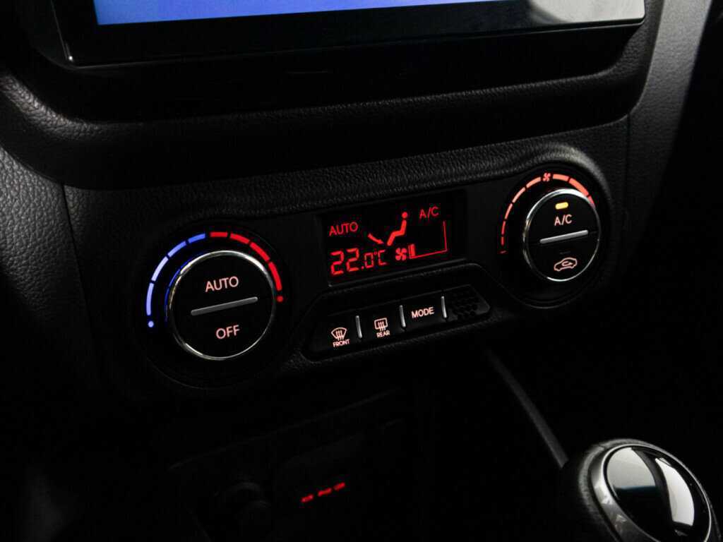 Kia Rio с пробегом — 2011 год. Фото: #16