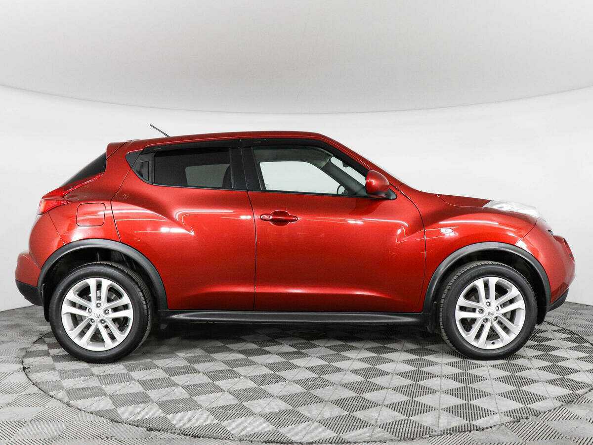 Nissan Juke с пробегом — 2012 год. Фото: #3