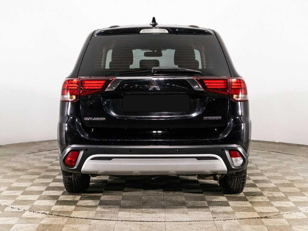 Mitsubishi Outlander с пробегом — 2019 год. Фото: #5