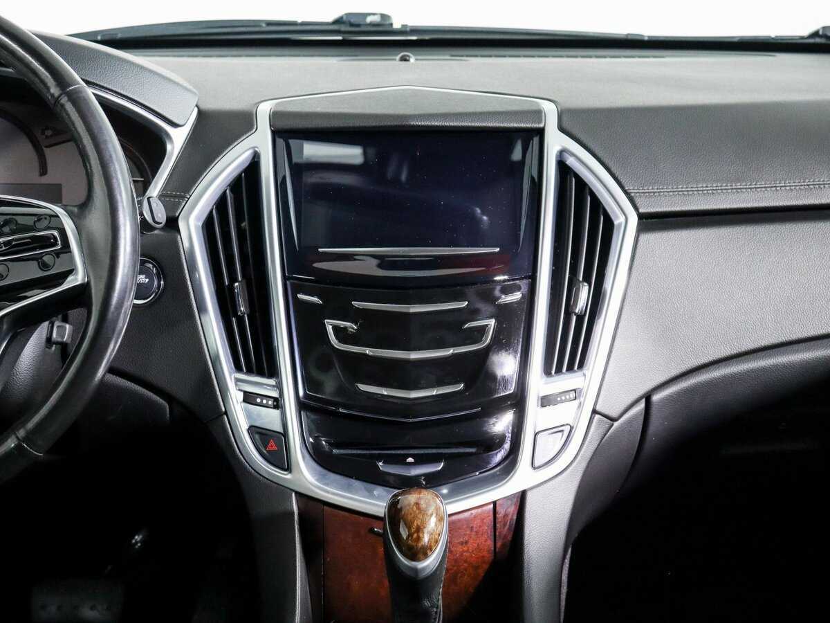 Cadillac SRX с пробегом — 2013 год. Фото: #9