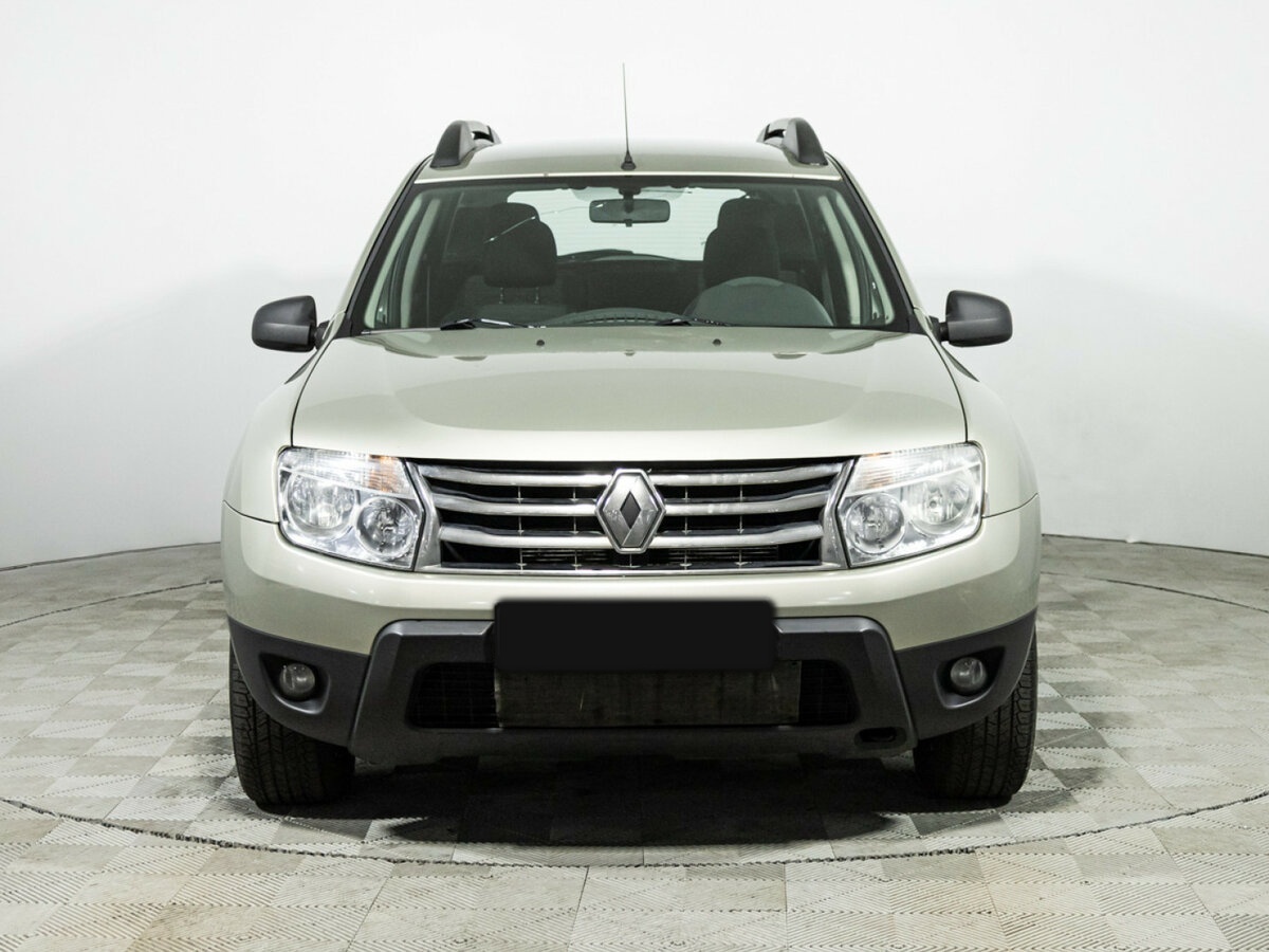 Renault Duster с пробегом — 2014 год. Фото: #1