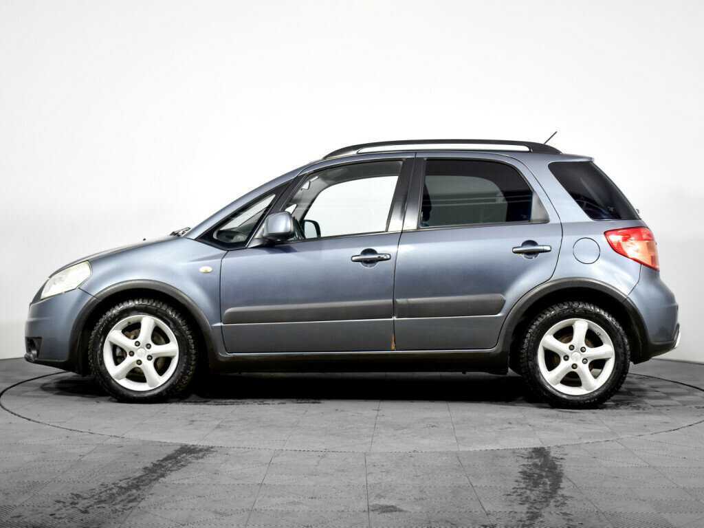 Suzuki SX4 с пробегом — 2007 год. Фото: #7