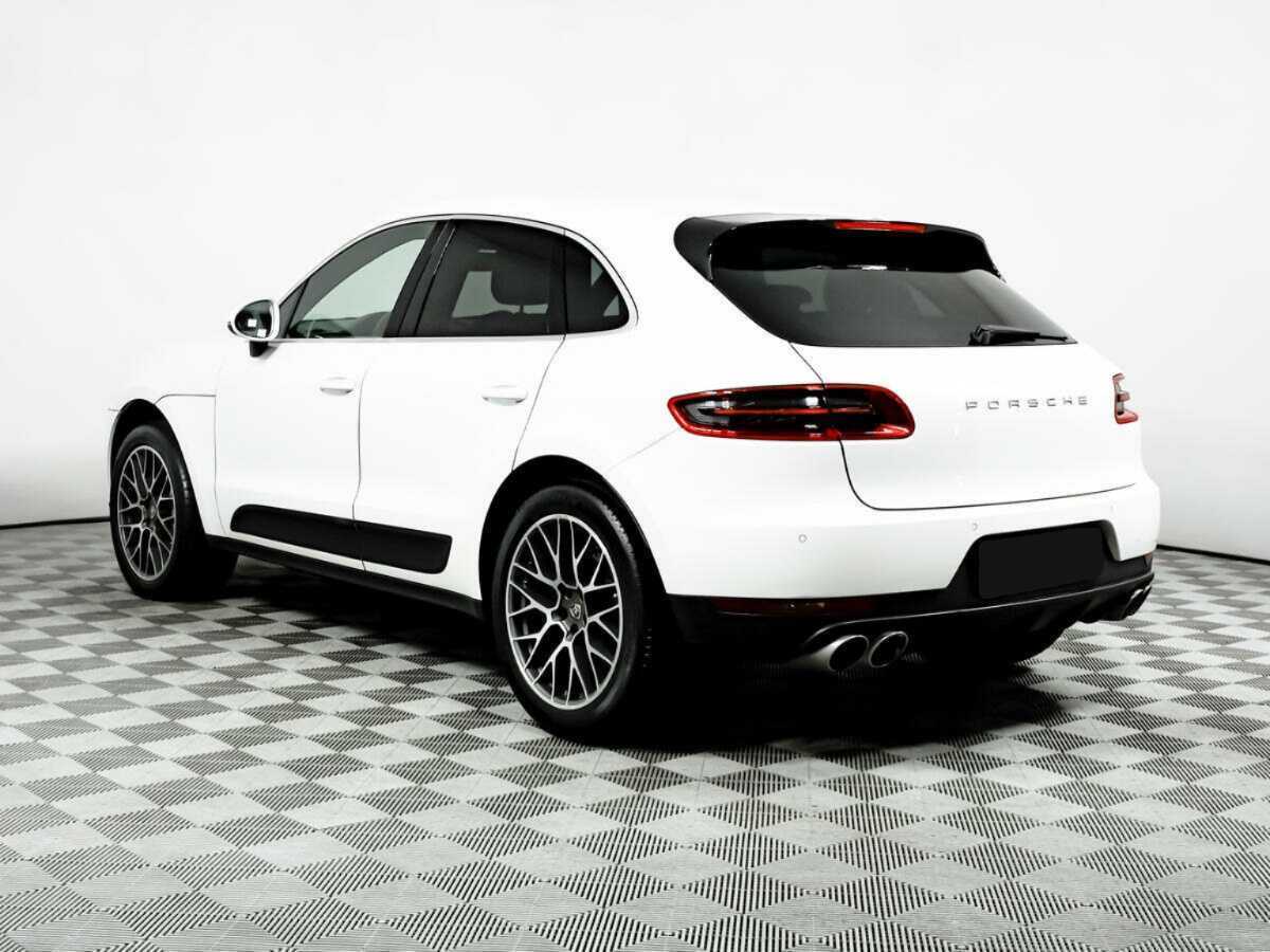 Porsche Macan с пробегом — 2014 год. Фото: #6