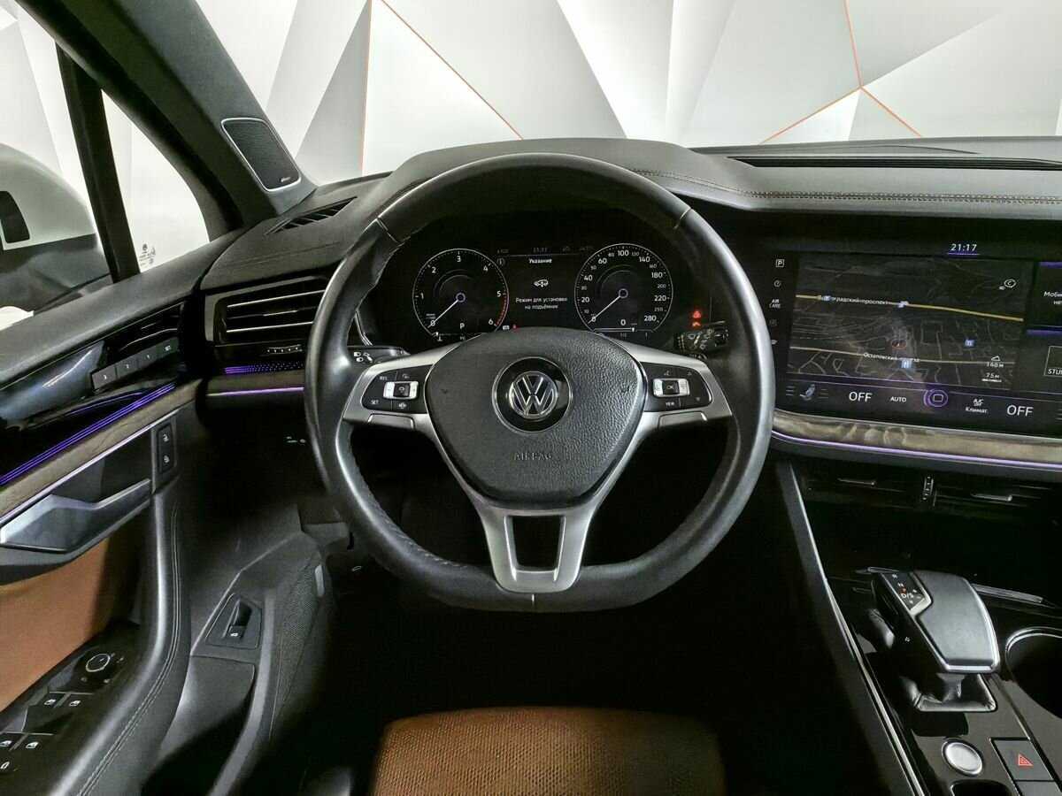 Volkswagen Touareg с пробегом — 2019 год. Фото: #14