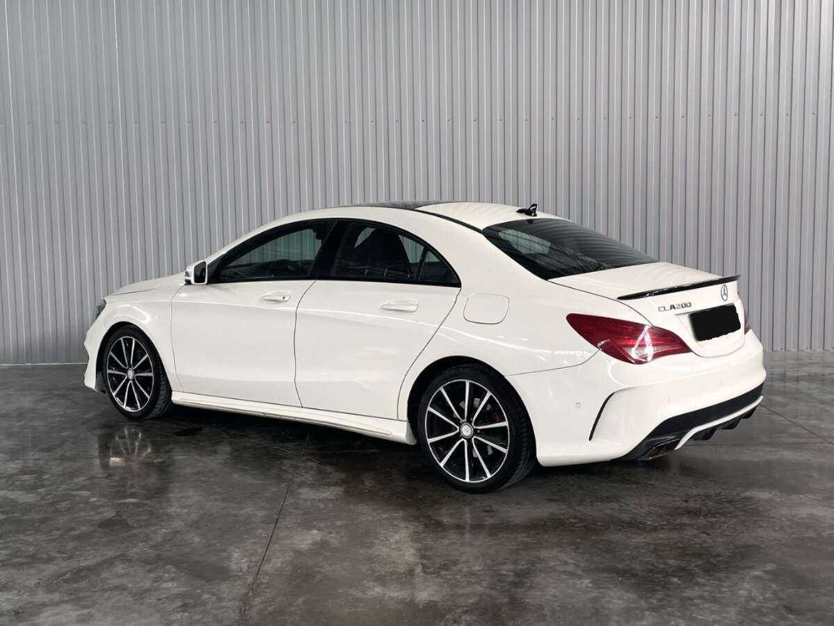 Mercedes-Benz CLA с пробегом — 2014 год. Фото: #6