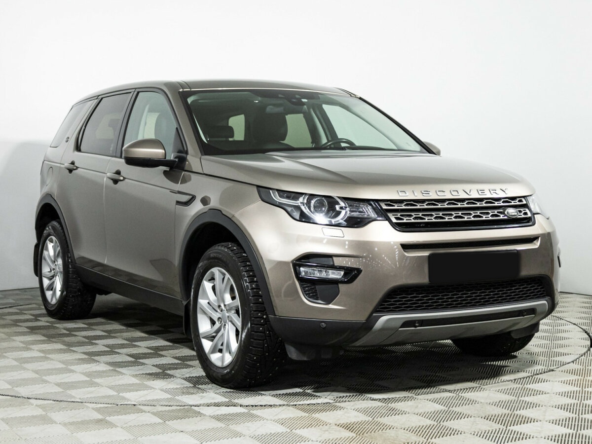 Land Rover Discovery Sport с пробегом — 2017 год. Фото: #2