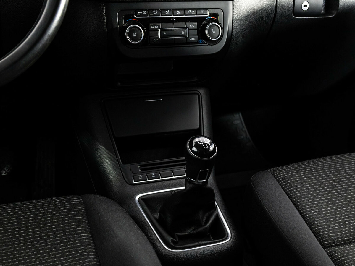 Volkswagen Tiguan с пробегом — 2014 год. Фото: #9