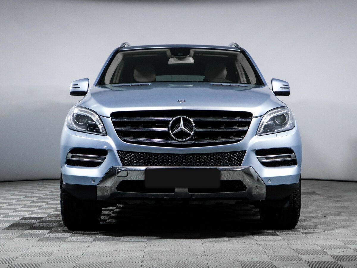 Mercedes-Benz M-Класс с пробегом — 2014 год. Фото: #1