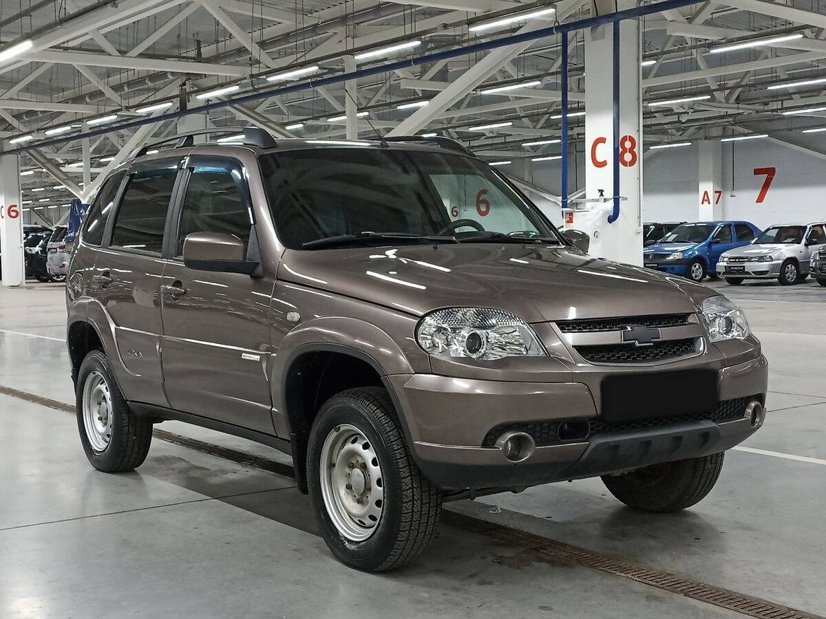 Chevrolet Niva с пробегом — 2013 год. Фото: #2