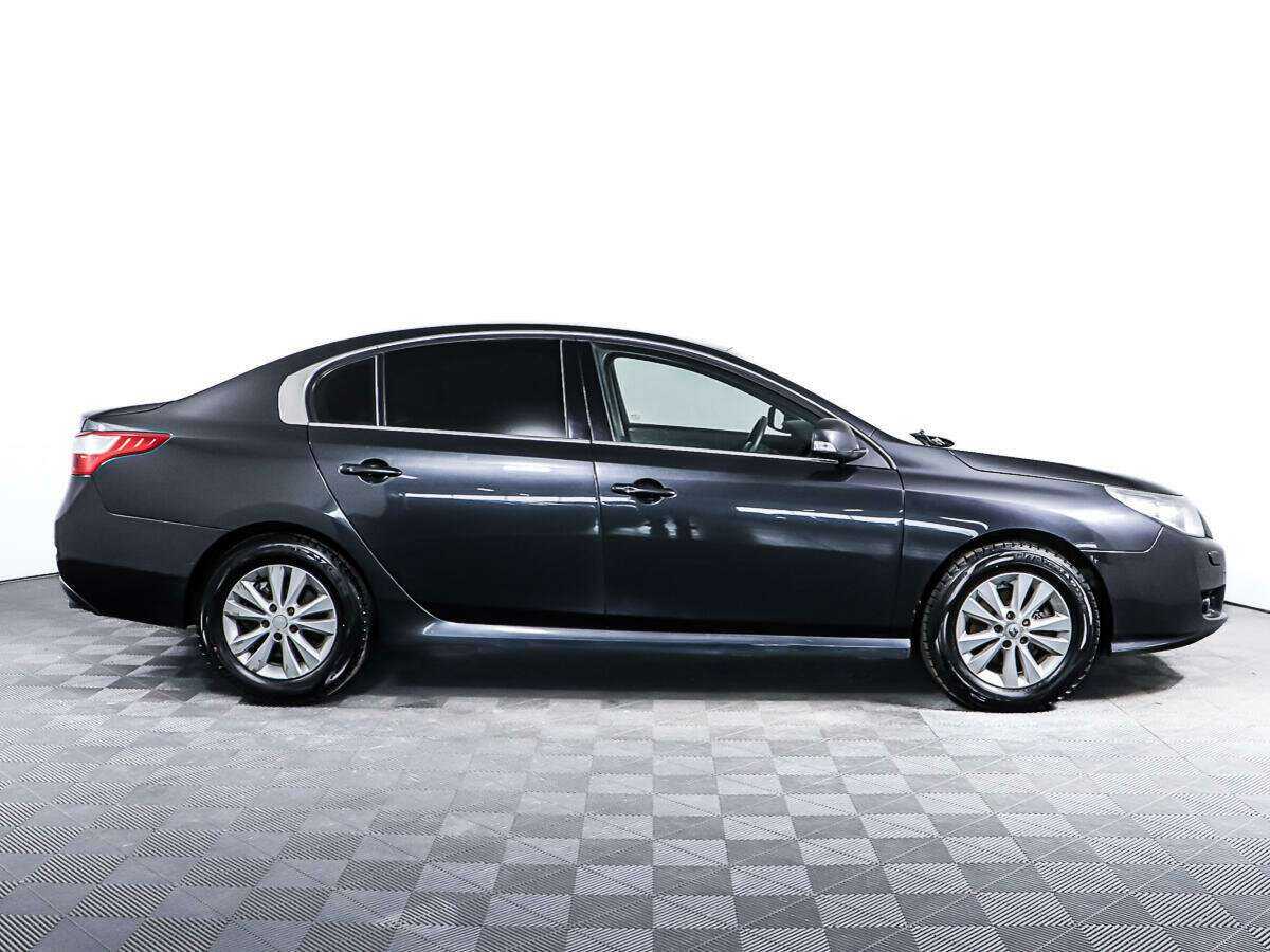 Renault Latitude с пробегом — 2012 год. Фото: #3