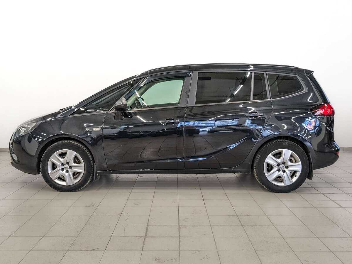 Opel Zafira с пробегом — 2014 год. Фото: #7