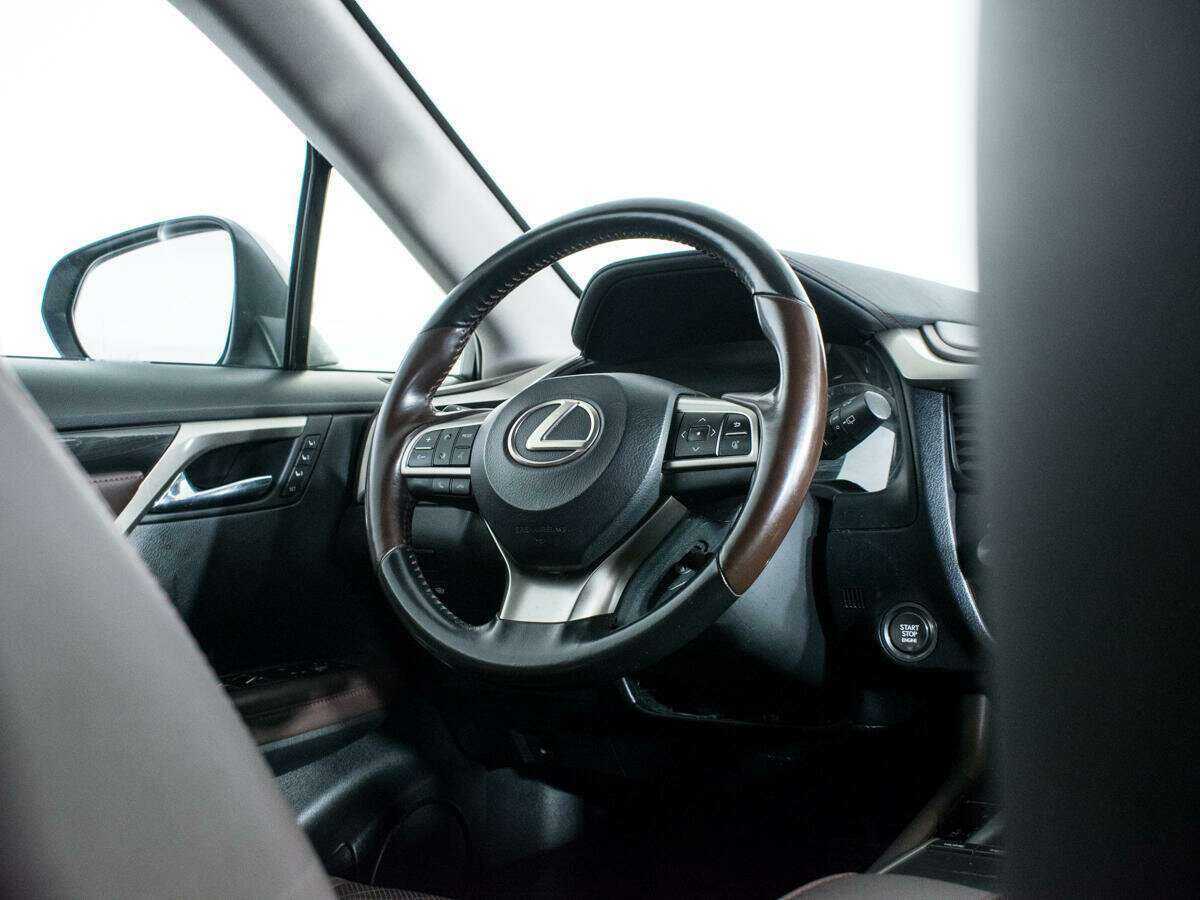 Lexus RX с пробегом — 2019 год. Фото: #13