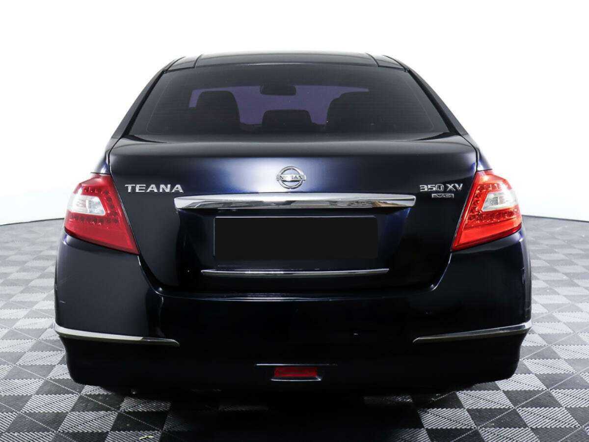 Nissan Teana с пробегом — 2010 год. Фото: #5