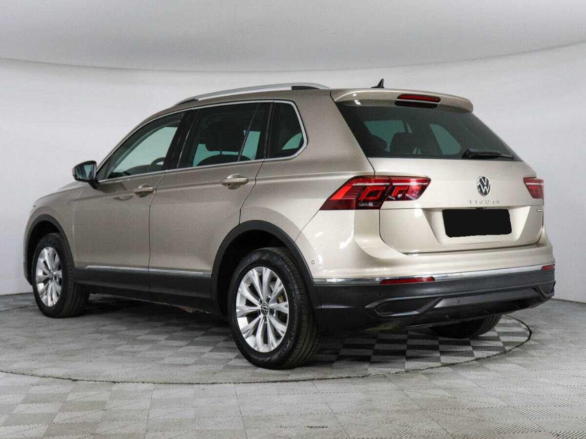 Volkswagen Tiguan с пробегом — 2021 год. Фото: #6