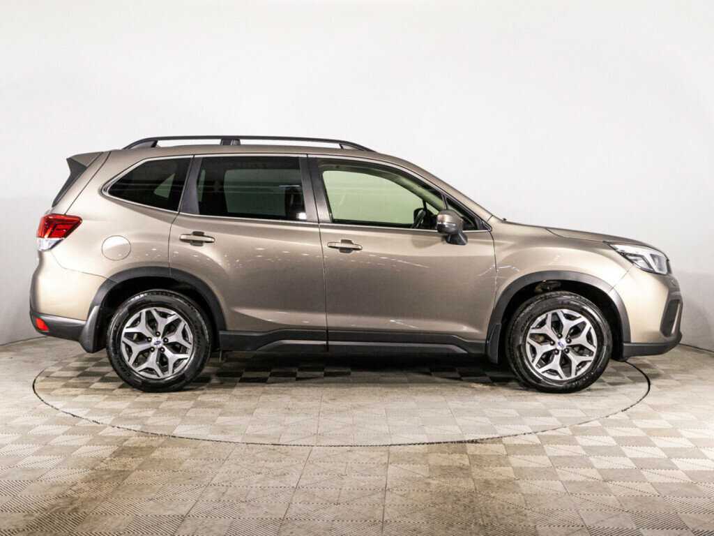 Subaru Forester с пробегом — 2021 год. Фото: #3