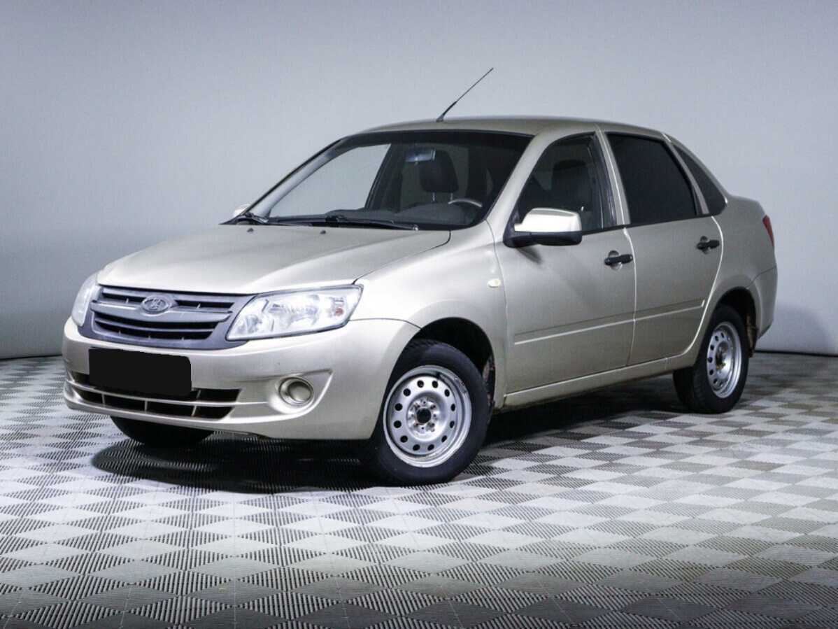 Lada (ВАЗ) Granta с пробегом — 2013 год. Посмотреть фото