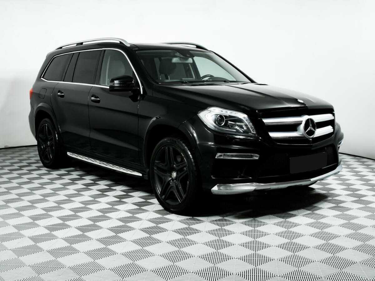 Mercedes-Benz GL-Класс с пробегом — 2014 год. Фото: #2