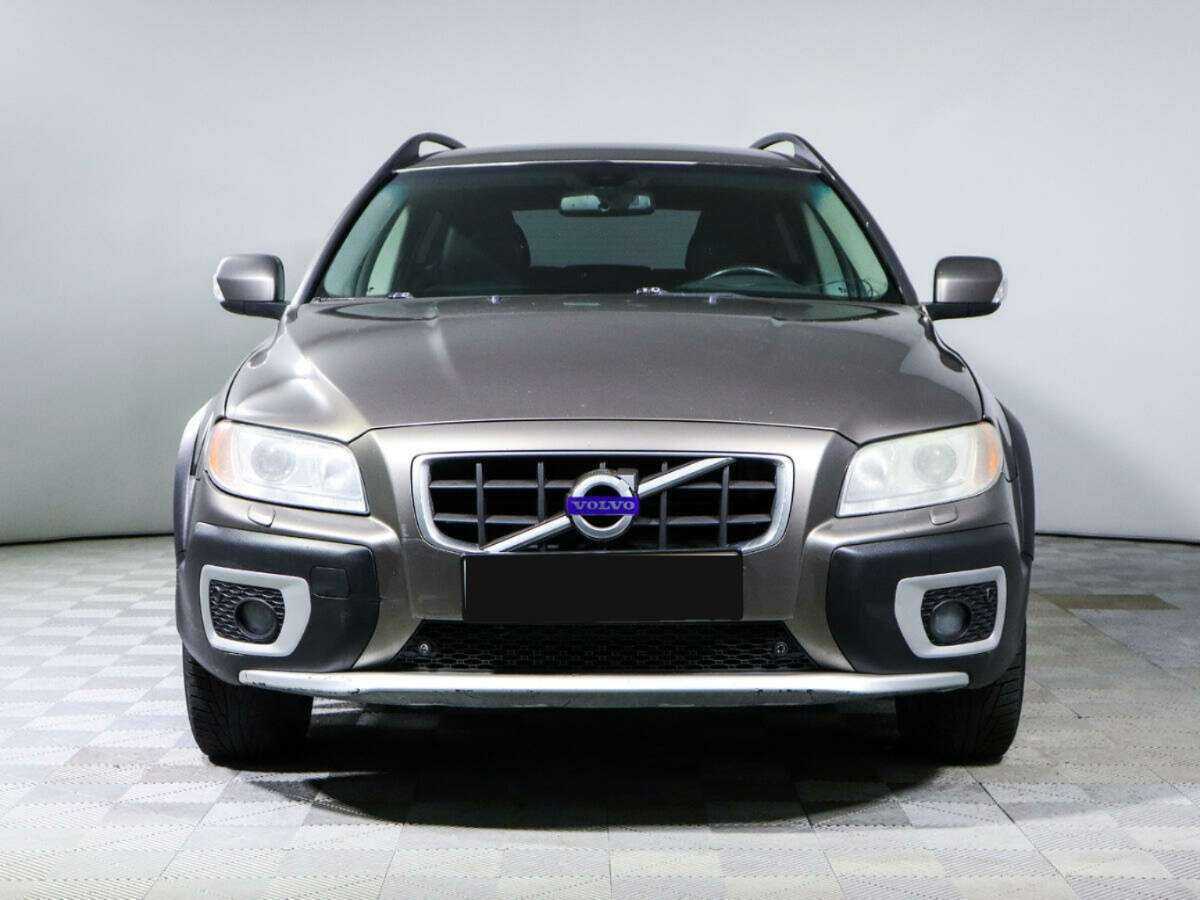 Volvo XC70 с пробегом — 2010 год. Фото: #1