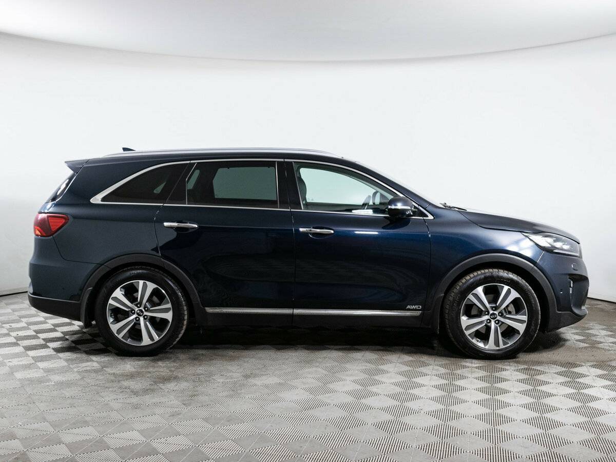 Kia Sorento с пробегом — 2018 год. Фото: #3