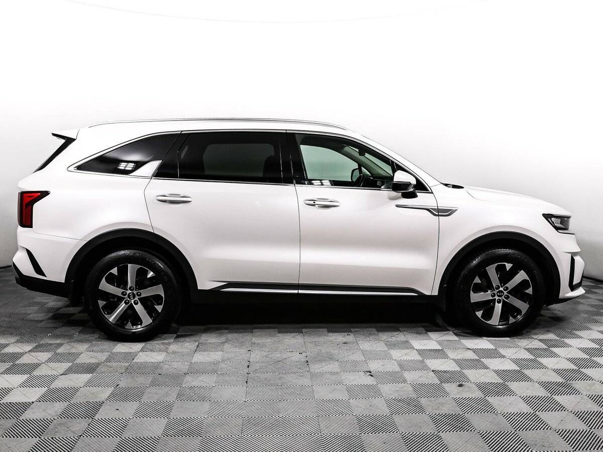 Kia Sorento с пробегом — 2020 год. Фото: #3