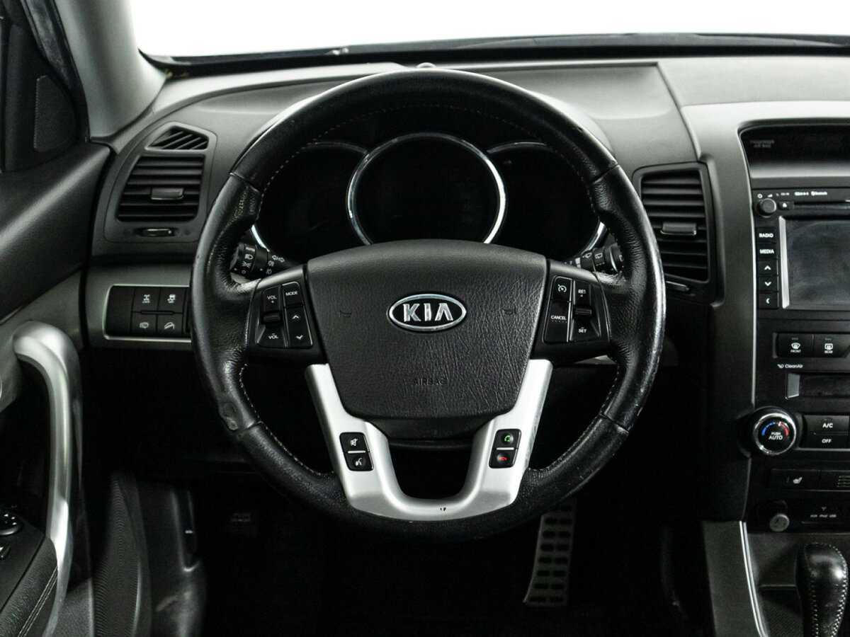 Kia Sorento с пробегом — 2011 год. Фото: #19