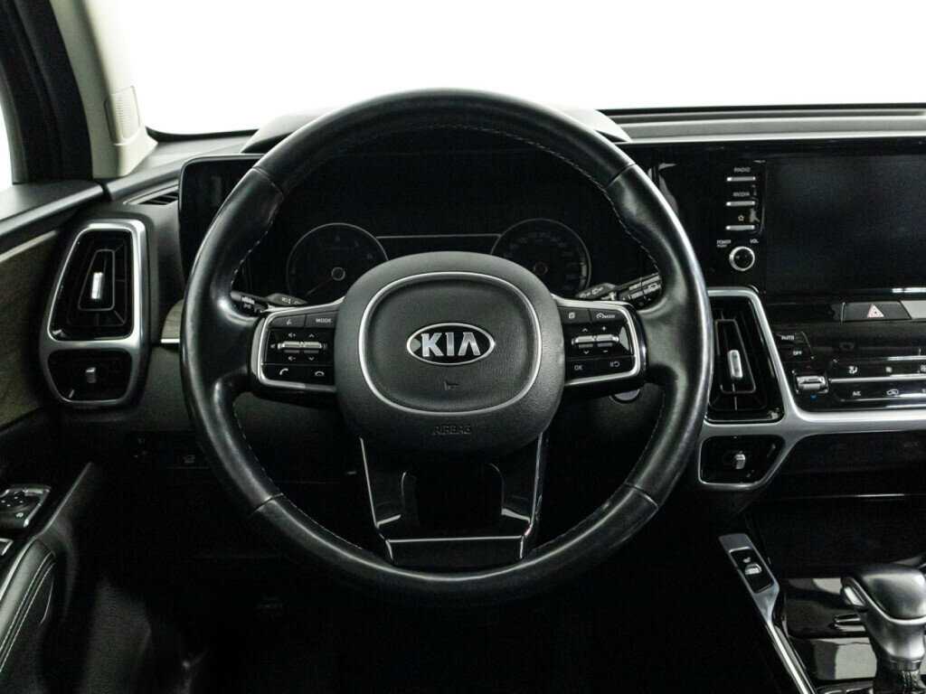 Kia Sorento с пробегом — 2020 год. Фото: #23