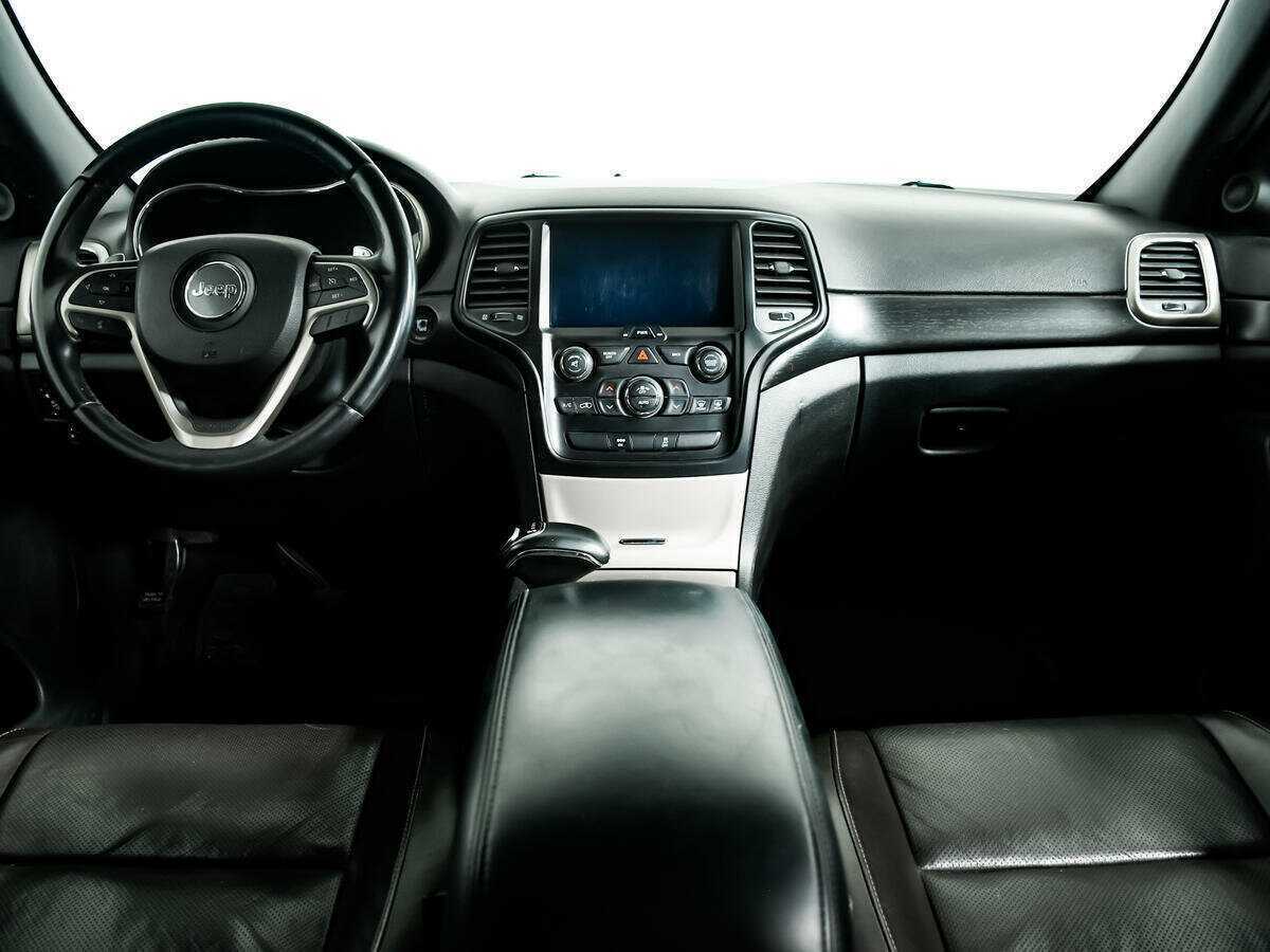 Jeep Grand Cherokee с пробегом — 2013 год. Фото: #10