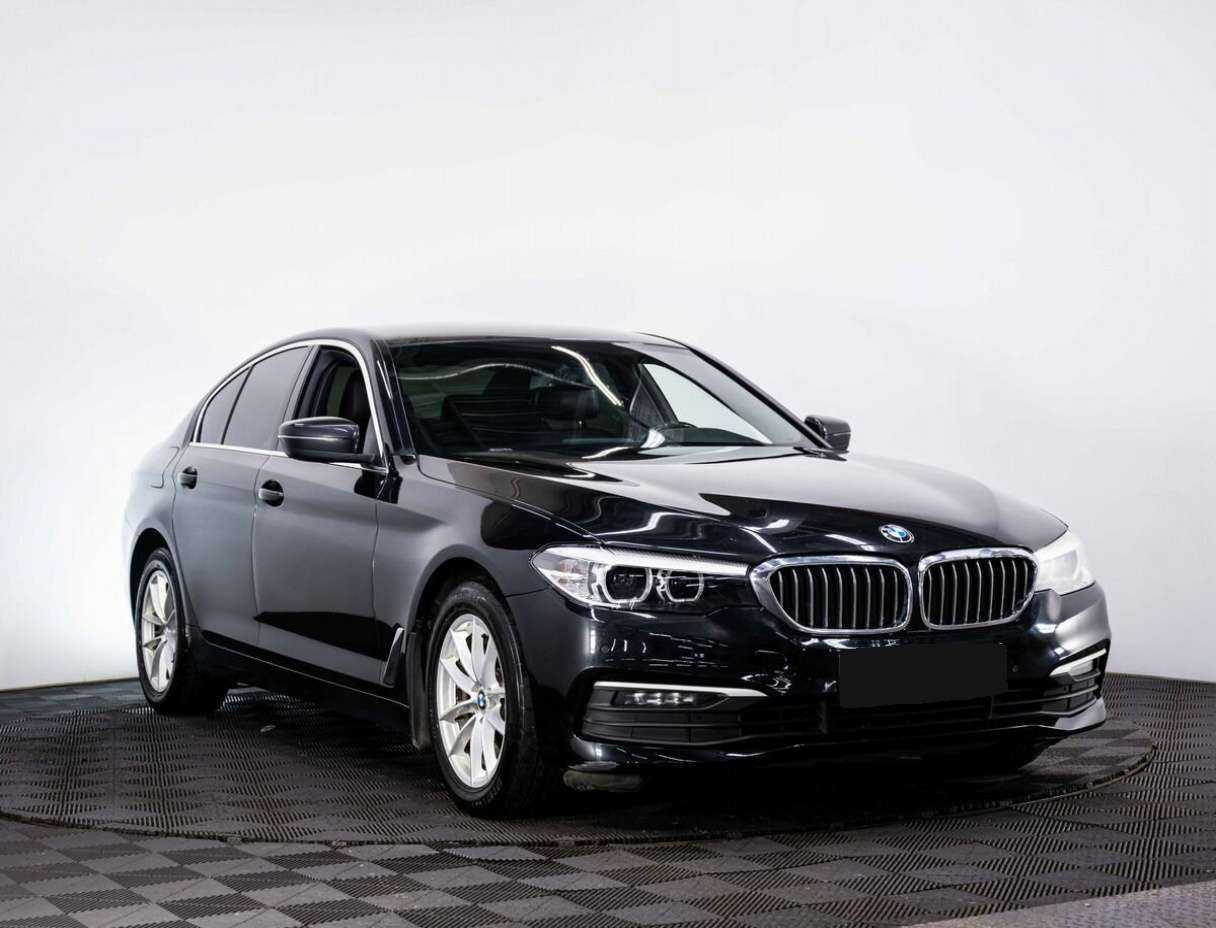 BMW 5 серии с пробегом — 2019 год. Фото: #2