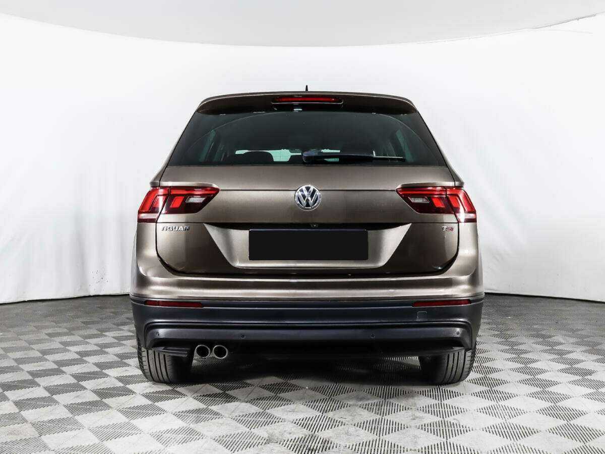 Volkswagen Tiguan с пробегом — 2017 год. Фото: #5