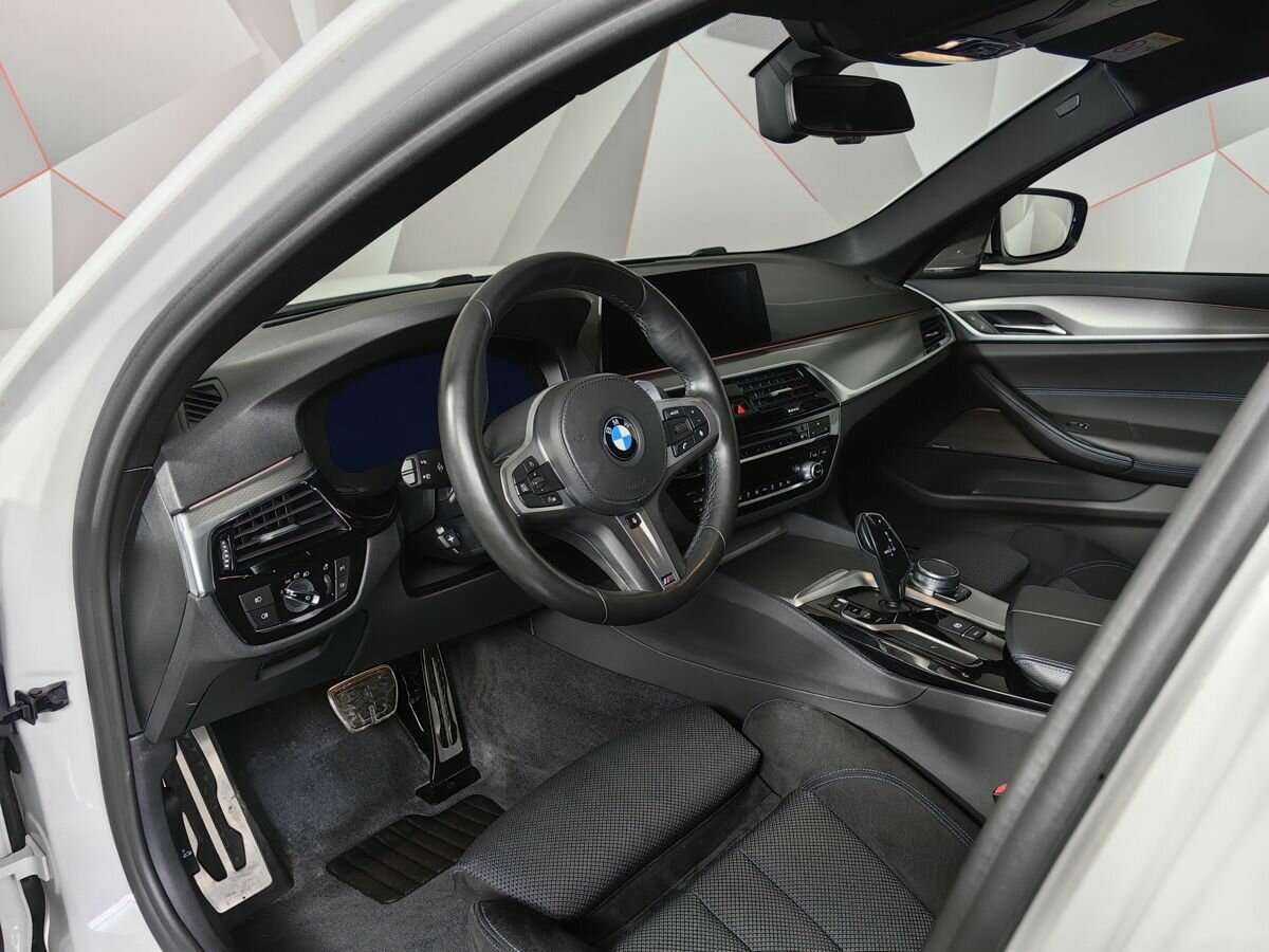 BMW 5 серии с пробегом — 2019 год. Фото: #11