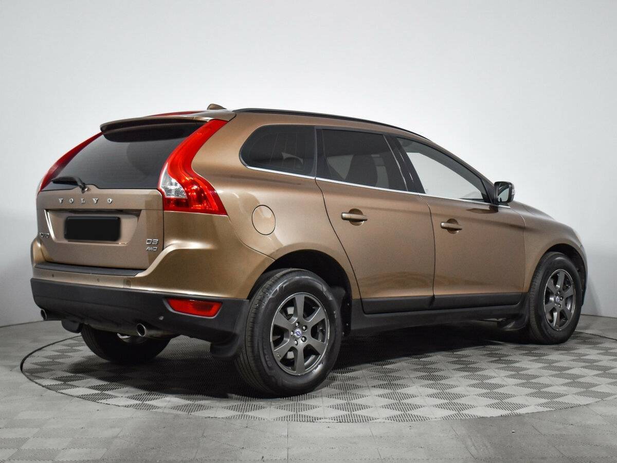 Volvo XC60 с пробегом — 2011 год. Фото: #4