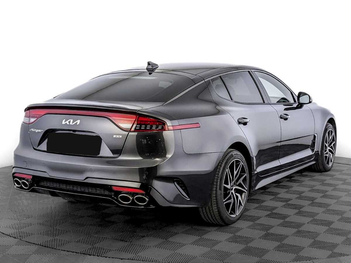 Kia Stinger с пробегом — 2023 год. Фото: #4