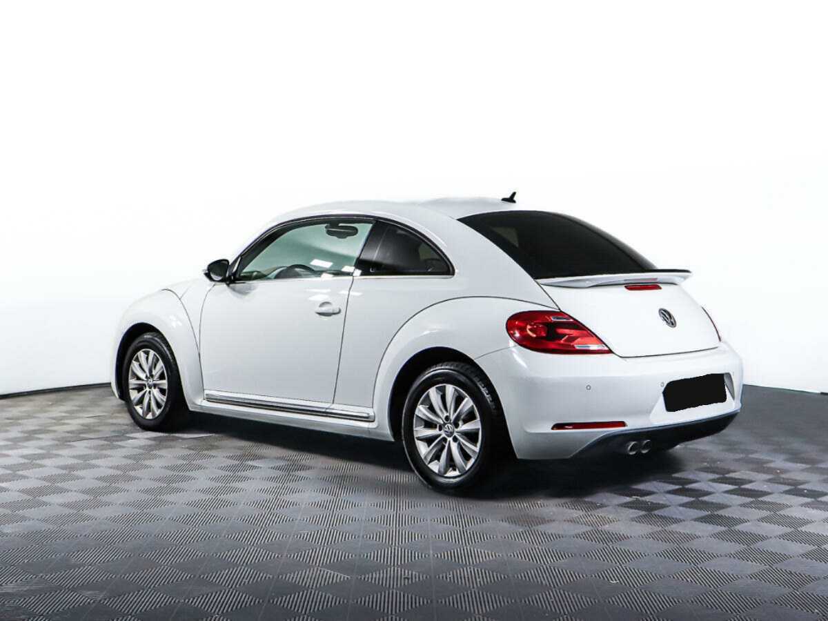 Volkswagen Beetle с пробегом — 2014 год. Фото: #6