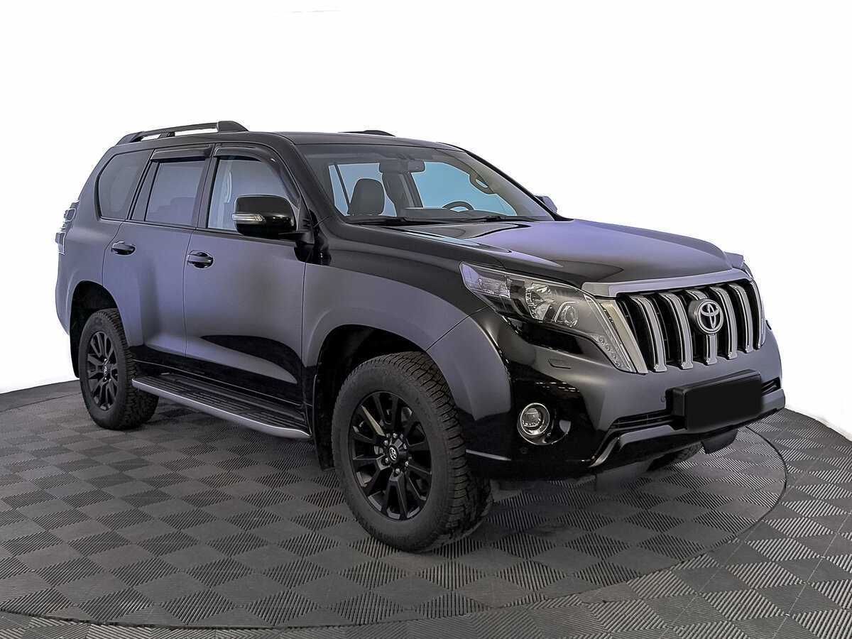 Toyota Land Cruiser Prado с пробегом — 2017 год. Фото: #2