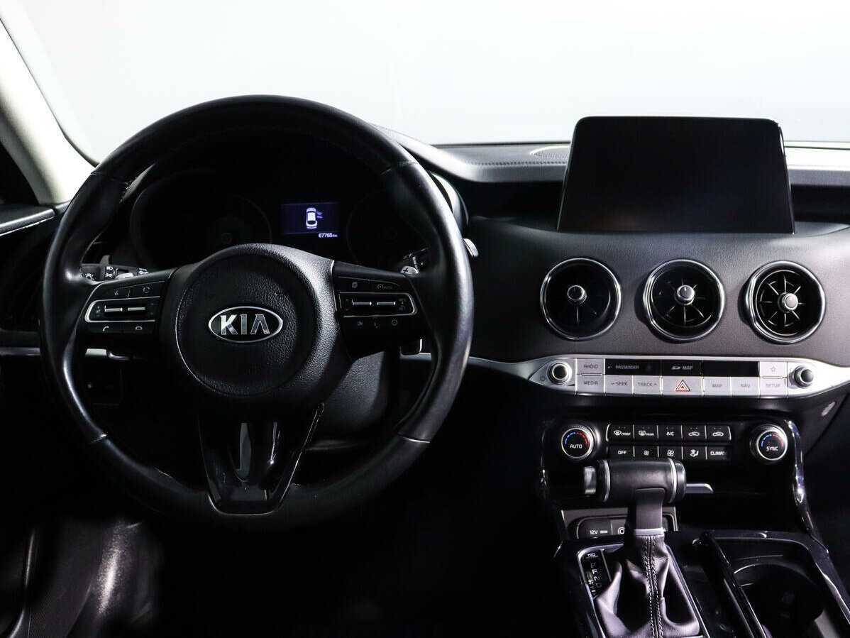 Kia Stinger с пробегом — 2019 год. Фото: #9