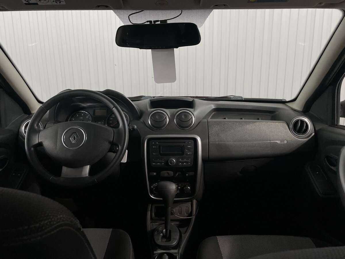 Renault Duster с пробегом — 2012 год. Фото: #8