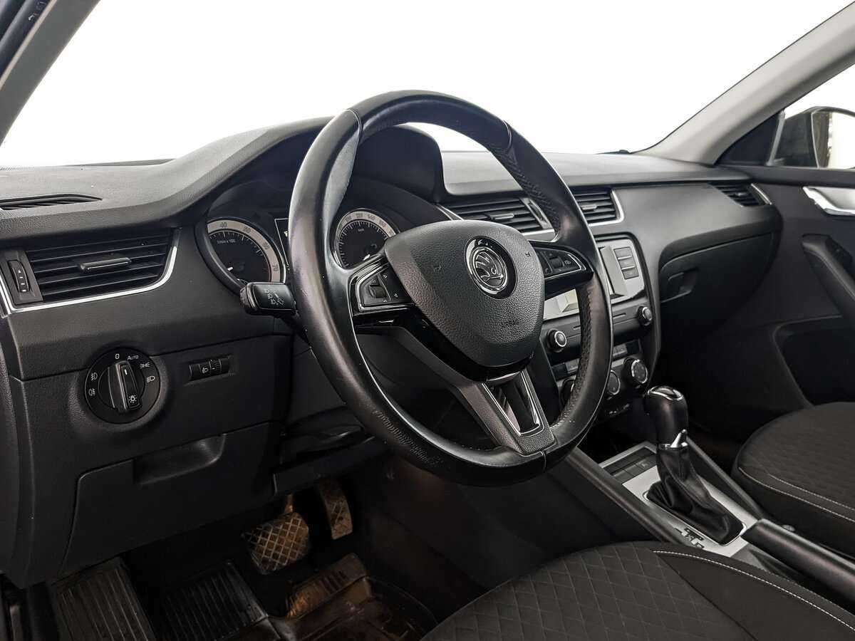 Skoda Octavia с пробегом — 2016 год. Фото: #14