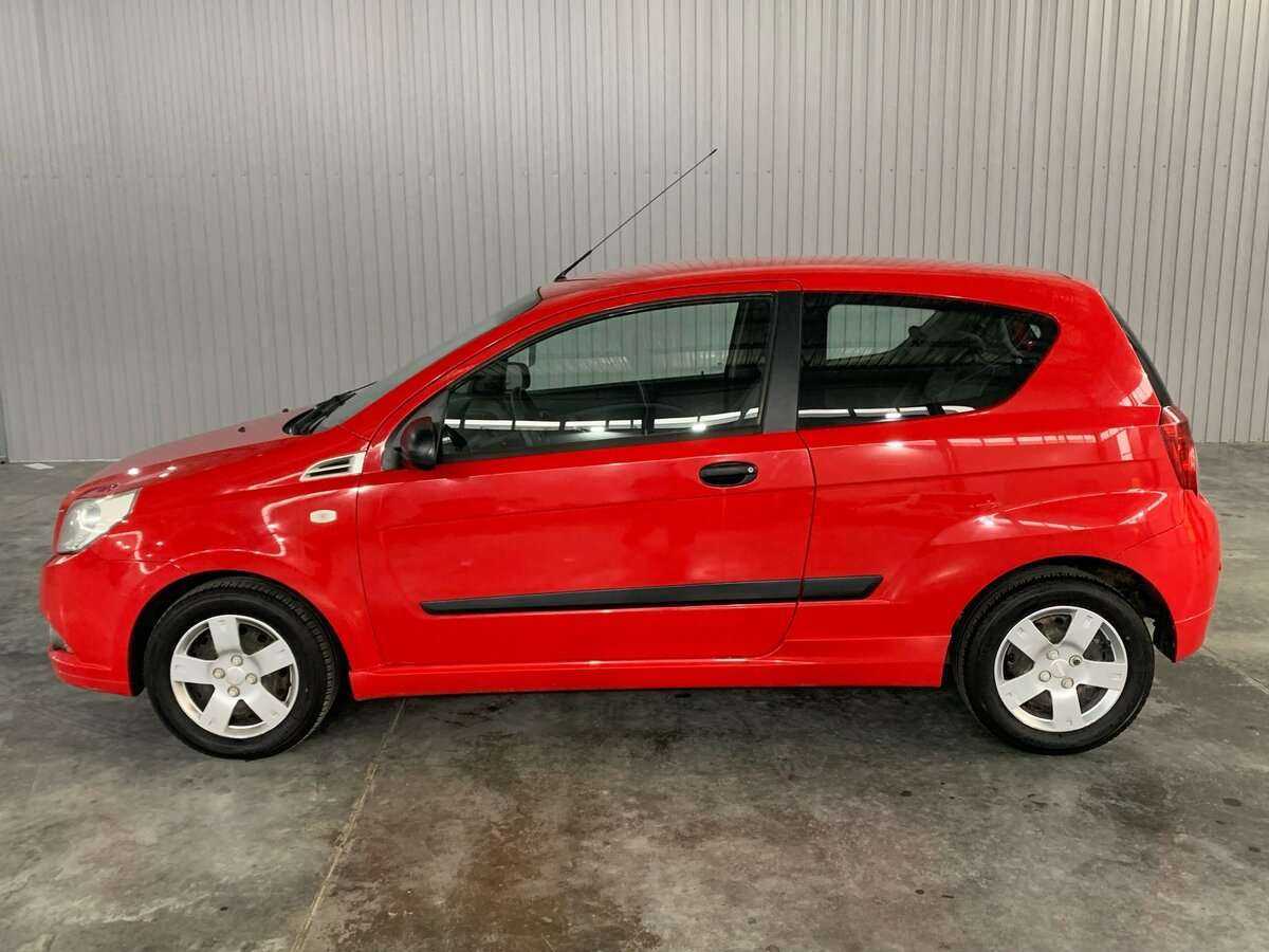 Chevrolet Aveo с пробегом — 2010 год. Фото: #7
