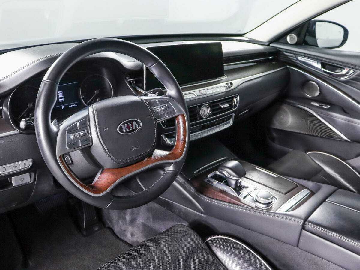 Kia K900 с пробегом — 2019 год. Фото: #13