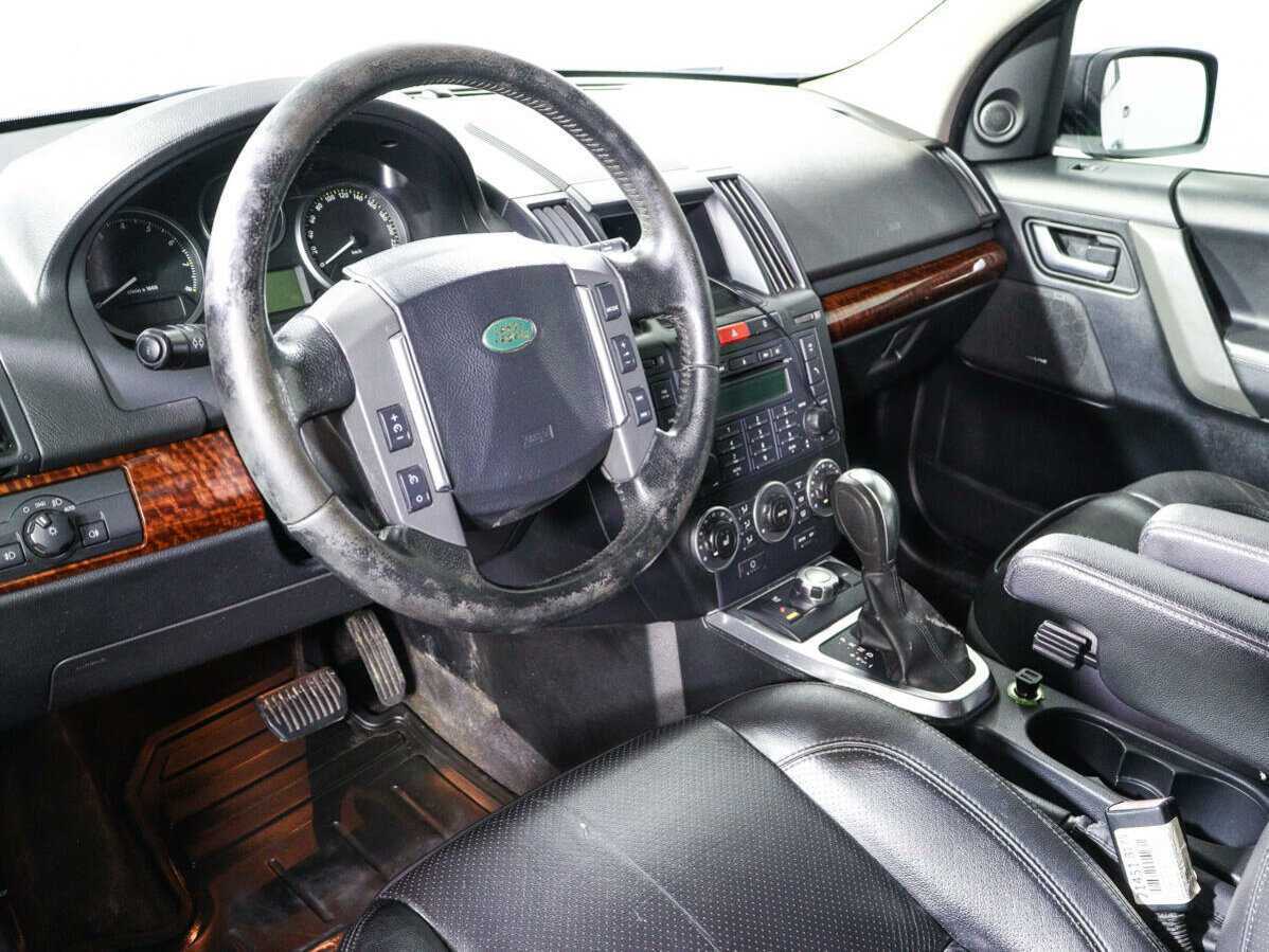 Land Rover Freelander с пробегом — 2008 год. Фото: #10