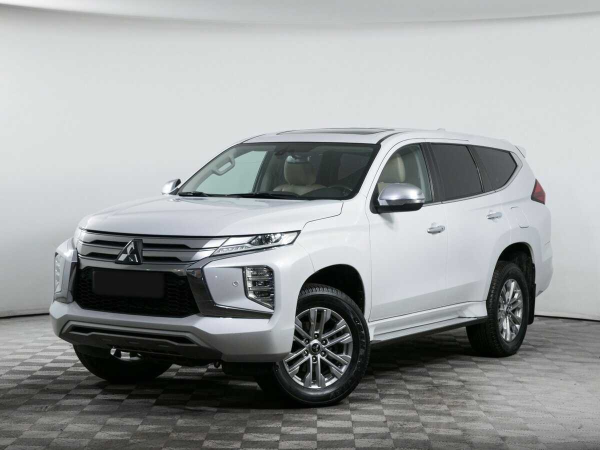 Mitsubishi Pajero Sport с пробегом — 2020 год. Посмотреть фото