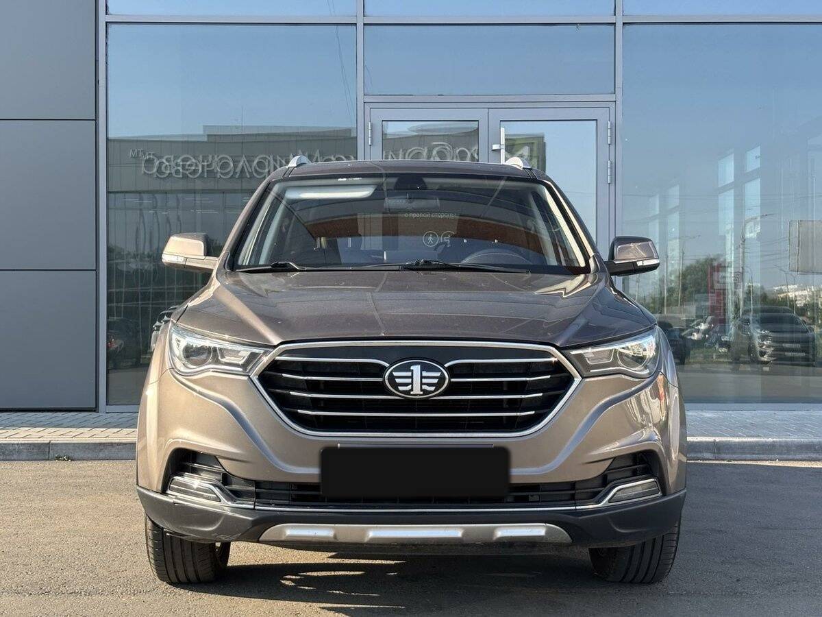 FAW Besturn X40 с пробегом — 2019 год. Фото: #2