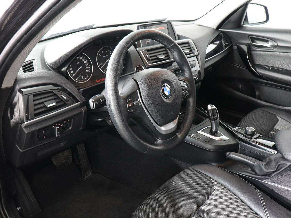 BMW 1 серии с пробегом — 2016 год. Фото: #6