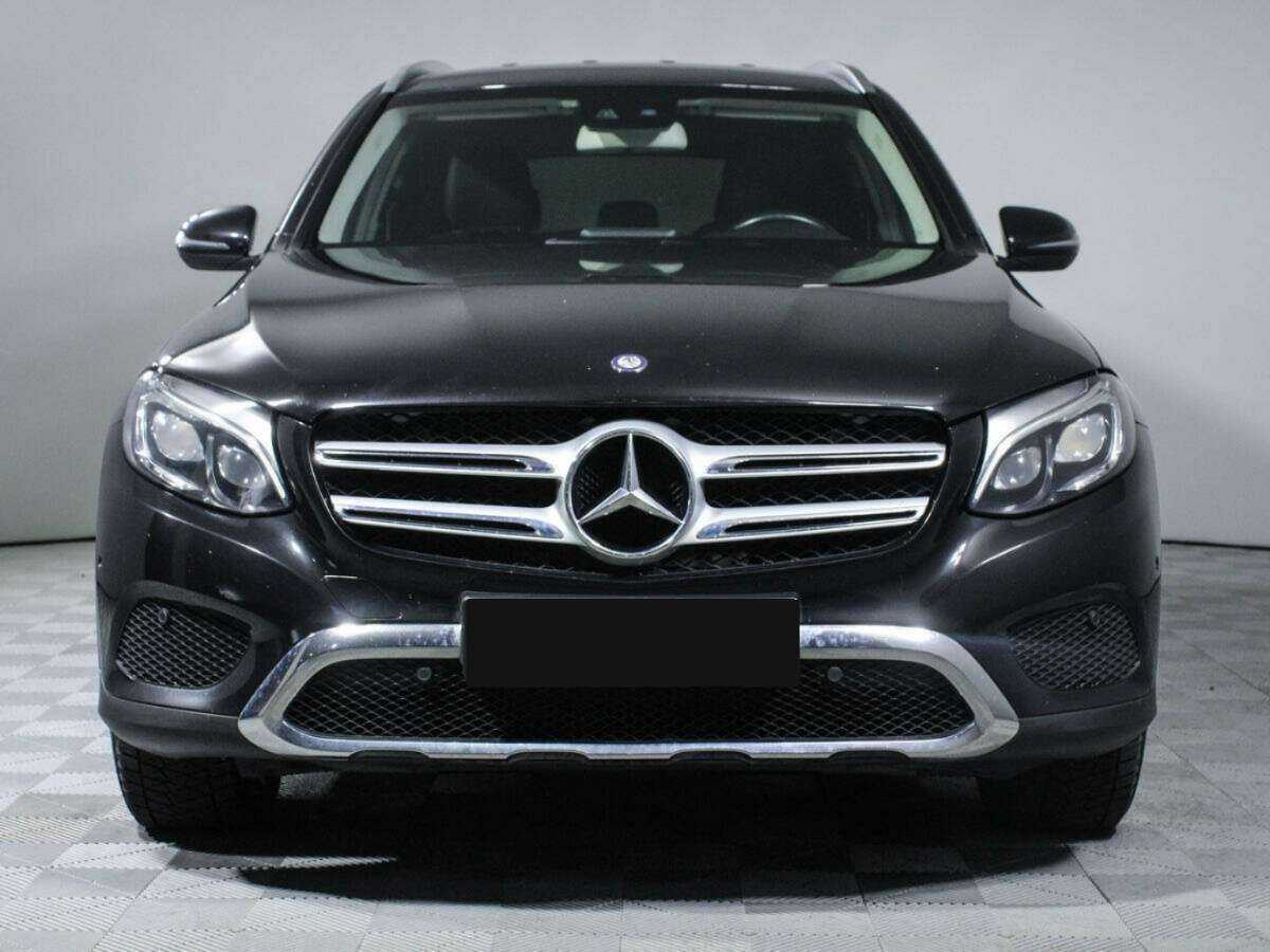 Mercedes-Benz GLC с пробегом — 2015 год. Фото: #1