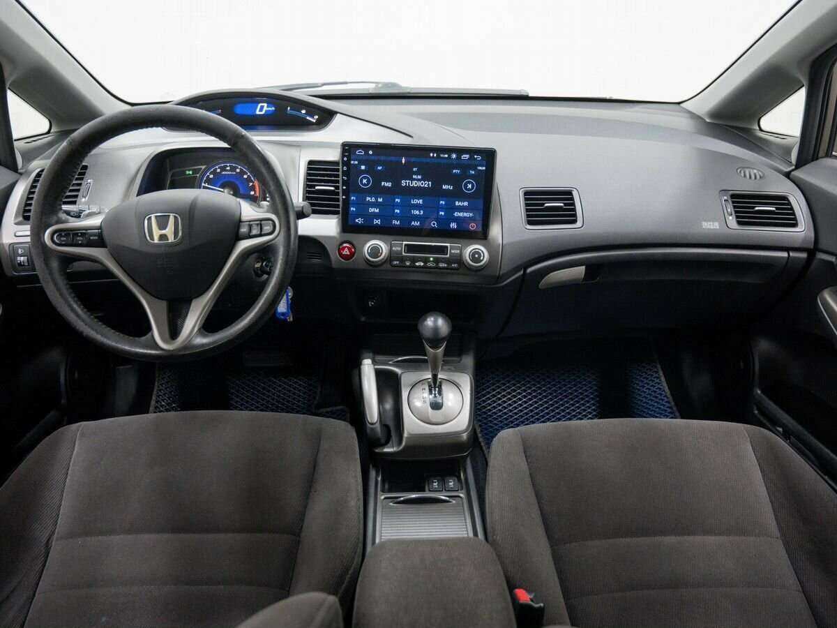 Honda Civic с пробегом — 2007 год. Фото: #8
